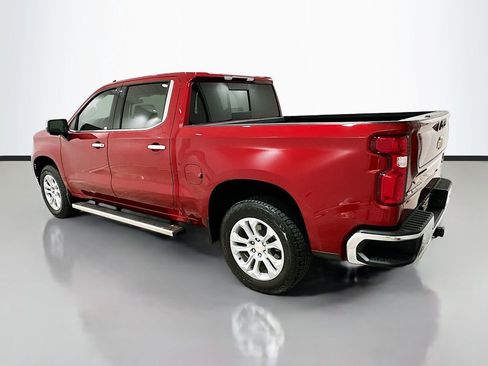 Used 2025 Chevrolet Silverado 1500 LTZ AWD/4WD image 5