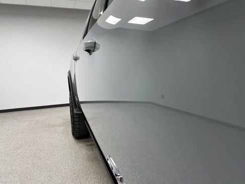 Used 2024 GMC Sierra 2500 AT4X image 13