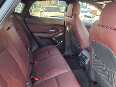 Used 2024 Jaguar E-PACE R-Dynamic SE AWD/4WD image 15