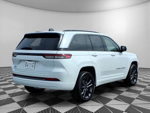 New 2026 Jeep Grand Cherokee Limited Reserve image 5