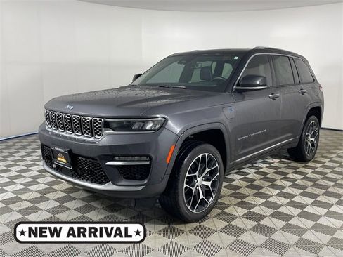 Used 2023 Jeep Grand Cherokee Summit image 1