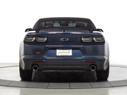Used 2021 Chevrolet Camaro LT w/ RS Package RWD image 6