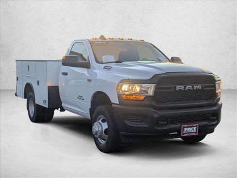 Used 2019 RAM 3500 Tradesman image 3