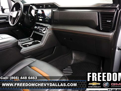 Certified 2024 GMC Sierra 2500 AT4 w/ AT4 Premium Plus Package image 8