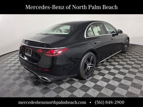 Certified 2025 Mercedes-Benz E 350 Sedan image 4