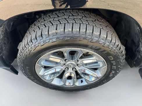 Used 2021 RAM 1500 Laramie w/ Sport Appearance Package AWD/4WD image 30