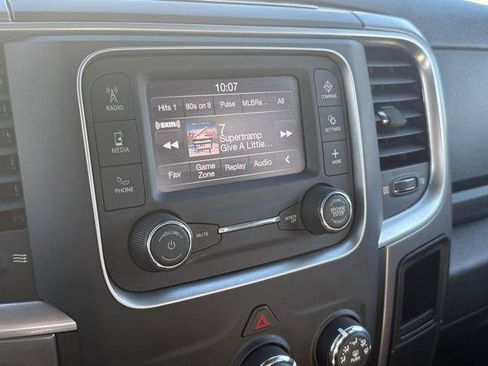 Used 2022 RAM 1500 Classic SLT image 23