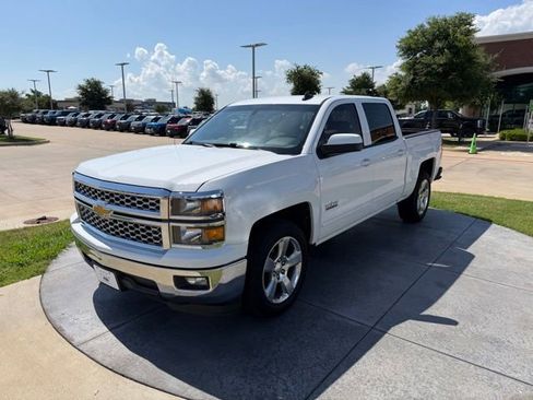 Used 2015 Chevrolet Silverado 1500 LT w/ Texas Edition, 1LT Trim RWD image 3