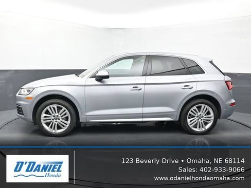 Used 2018 Audi Q5 2.0T Premium Plus AWD/4WD image 2