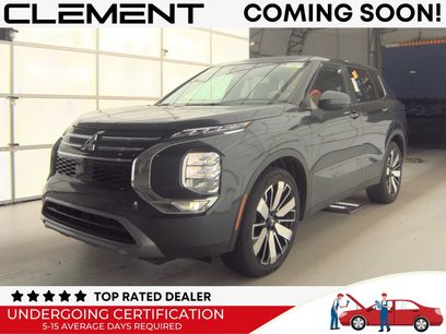 Used 2025 Mitsubishi Outlander SE