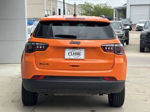 New 2026 Jeep Compass Latitude AWD/4WD image 4