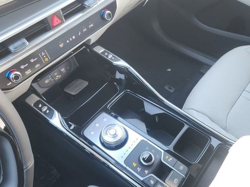 New 2026 Kia Sorento SX Prestige image 24