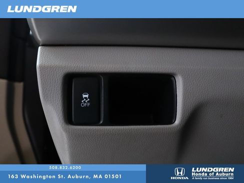Used 2011 Honda Accord LX image 24