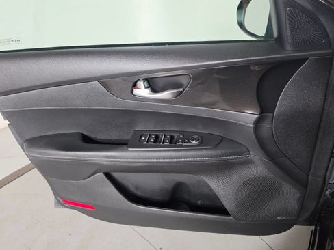 Used 2023 Kia Forte GT-Line w/ GT-Line Premium Package FWD image 35