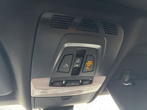 Used 2017 BMW X5 xDrive40e image 21