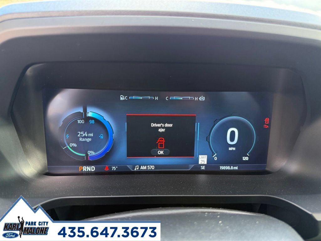 Used 2025 Ford F150 Lightning Platinum AWD/4WD image 20