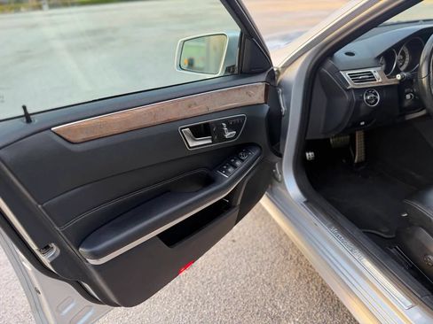 Used 2014 Mercedes-Benz E 350 4MATIC Sedan w/ Premium 1 Package image 14