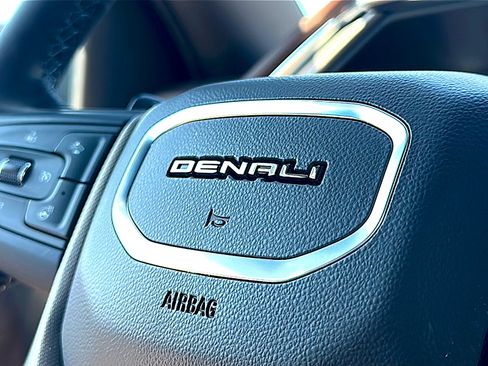 Used 2024 GMC Sierra 1500 Denali w/ Denali Reserve Package AWD/4WD image 32