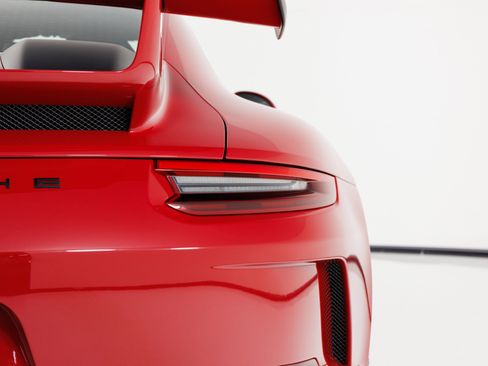 Used 2018 Porsche 911 GT3 RWD image 70