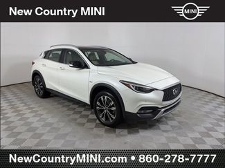 Used 2018 INFINITI QX30 Premium w/ Navigation Package video 1