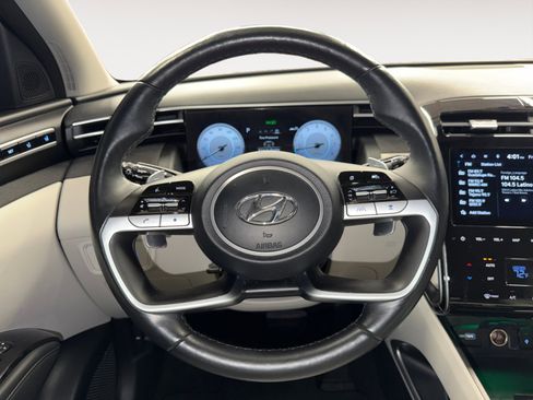 Used 2023 Hyundai Tucson Limited image 14