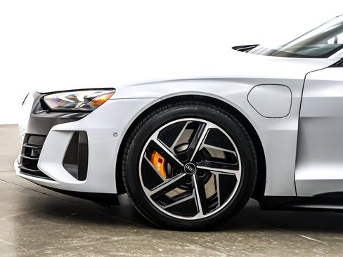 Used 2023 Audi RS e-tron GT w/ Carbon Performance Package image 11