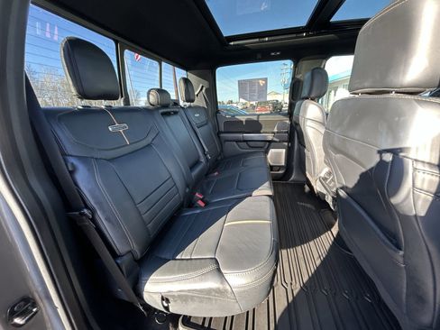 Used 2021 Ford F150 Platinum image 14