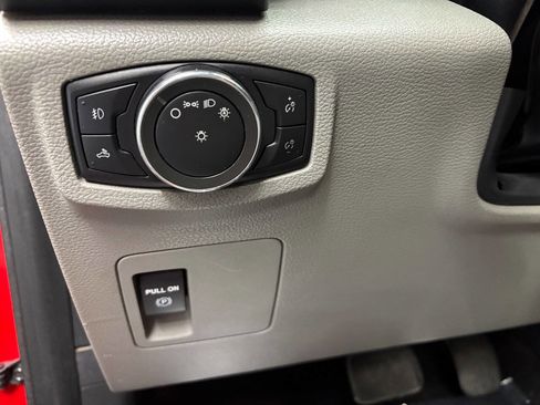 Used 2016 Ford F150 XL w/ Equipment Group 101A Mid image 21