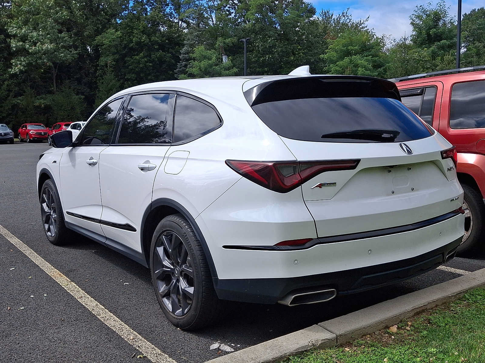 Certified 2024 Acura MDX A-Spec AWD/4WD image 3