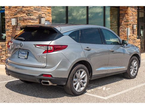 Used 2024 Acura RDX SH-AWD image 3