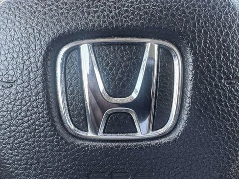 Used 2023 Honda Pilot Touring image 35