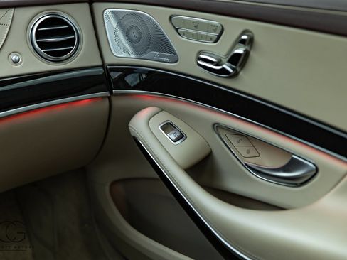 Used 2018 Mercedes-Benz Maybach S 650 image 46