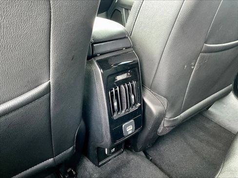 Used 2025 Jeep Compass Limited AWD/4WD image 13
