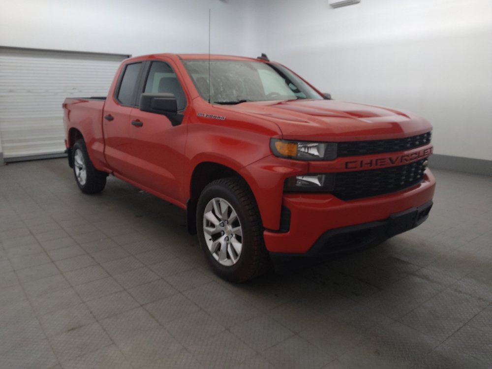 Used 2019 Chevrolet Silverado 1500 Custom w/ Custom Value Package AWD/4WD image 13