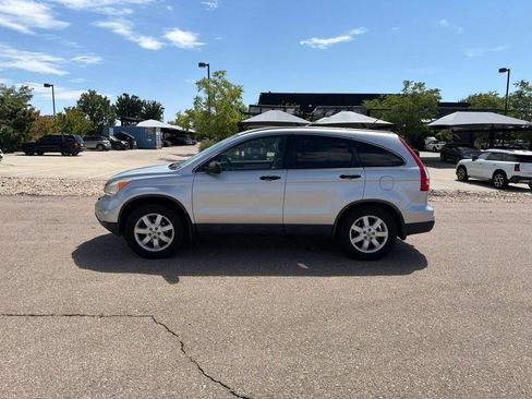 Used 2011 Honda CR-V SE image 2