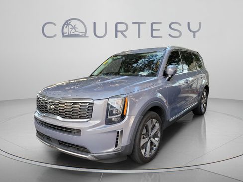 Certified 2021 Kia Telluride EX w/ EX Premium Package FWD image 6