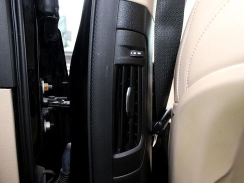 Used 2021 Jeep Grand Cherokee L Limited image 30