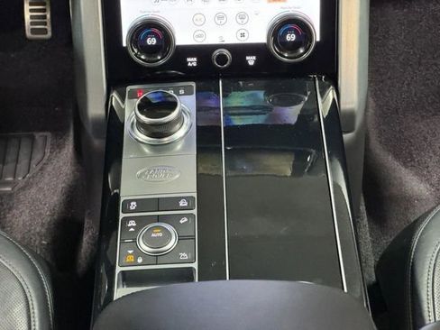 Used 2022 Land Rover Range Rover Autobiography AWD/4WD image 10