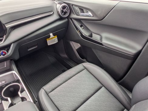 New 2026 Chevrolet Equinox LT w/ Convenience Package II image 15