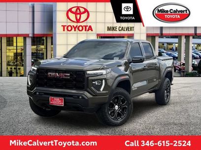 Used 2024 GMC Canyon Elevation w/ Convenience Package