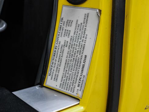Used 2005 Lotus Elise RWD image 94