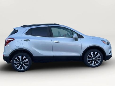 Used 2021 Buick Encore Preferred image 6