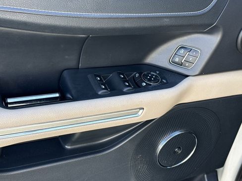 Used 2022 Ford Expedition Max Limited image 13