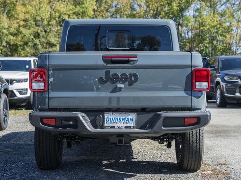 New 2025 Jeep Gladiator Sport w/ Premium Package image 5