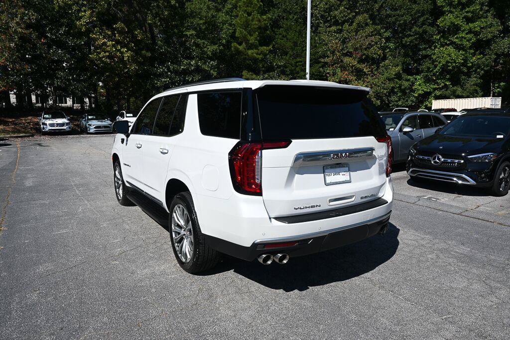 Used 2021 GMC Yukon Denali AWD/4WD image 4