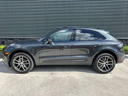 Used 2026 Porsche Macan AWD/4WD image 2