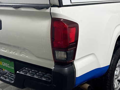 Used 2021 Toyota Tacoma SR image 33