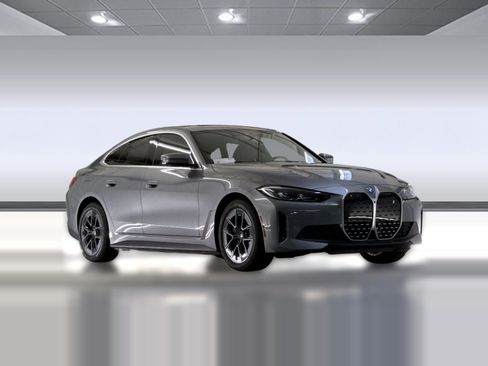 Used 2023 BMW i4 eDrive35 w/ Premium Package RWD image 6
