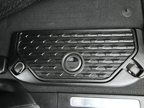 Used 2019 RAM 1500 Limited AWD/4WD image 33
