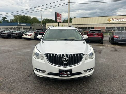 Used 2017 Buick Enclave Leather AWD/4WD image 8
